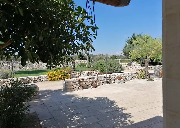 Agriturismo Allu Ruvezzu Bed & Breakfast *
